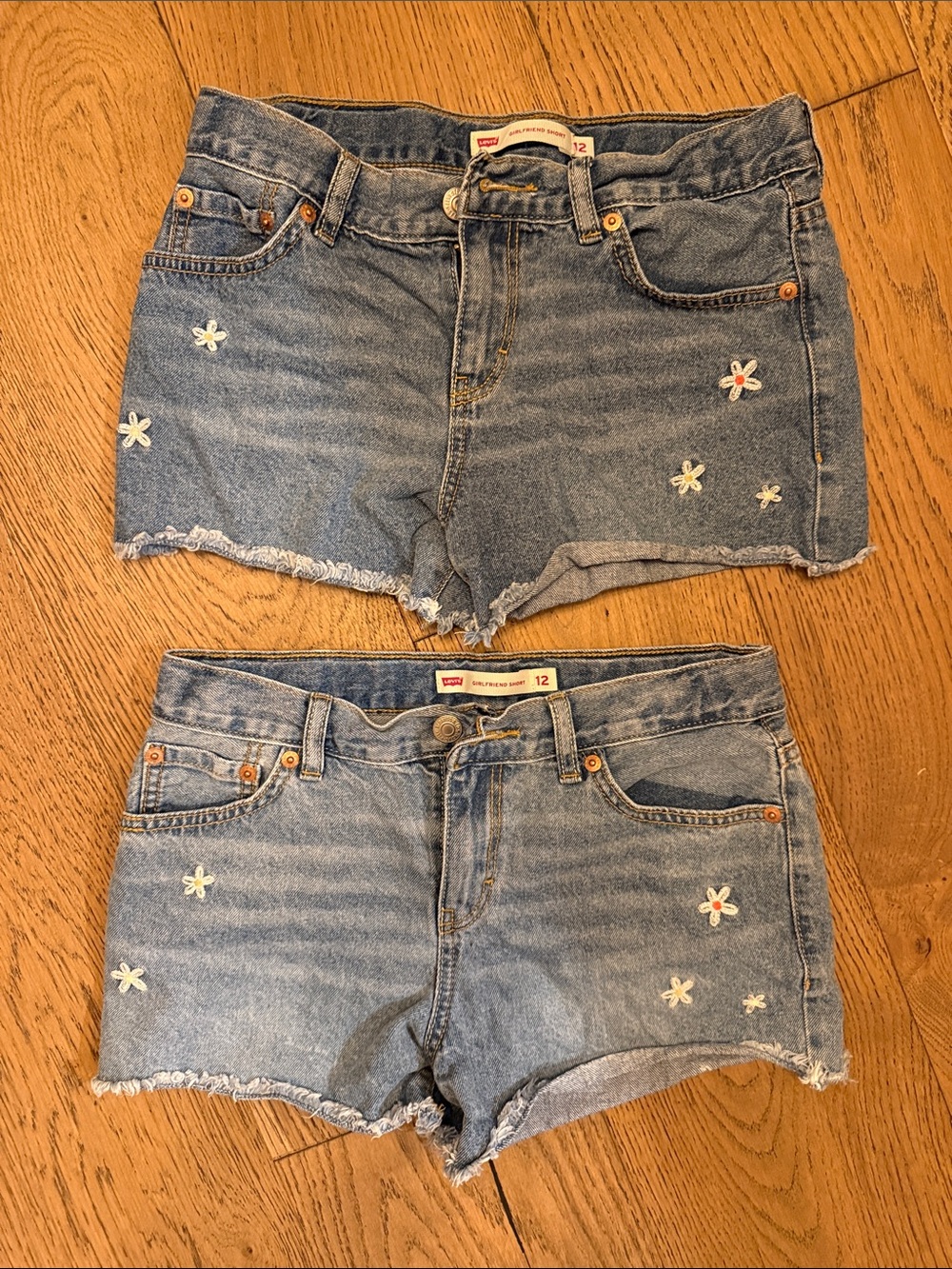 Levi's Light Blue Denim Daisy Appliqué Shorts bundle